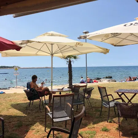 Uma * Umag