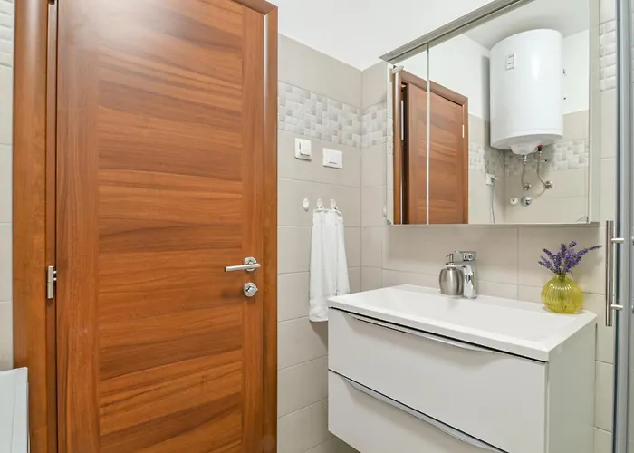 Uma Apartamento Umag