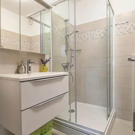 Apartment Uma